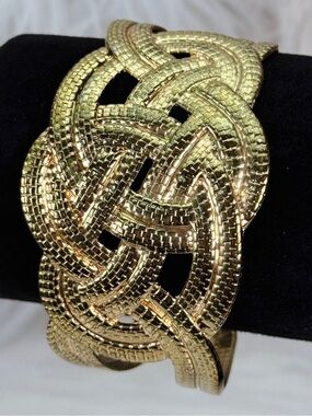 Vintage aged, goldtone, large cuff bracelet